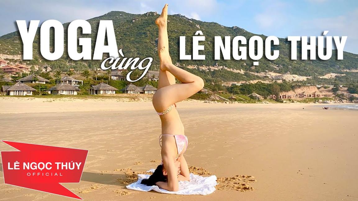Bỏng mắt khi Lê Ngọc Thuý mặc Bikini chỉ cách tập yoga trồng cây chuối
